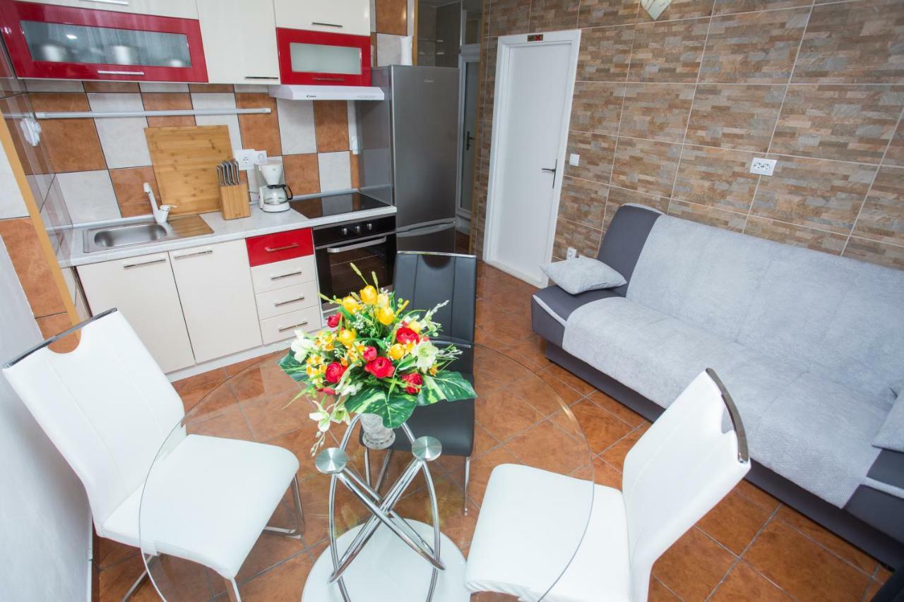 Apartmani Maras Split Buitenkant foto